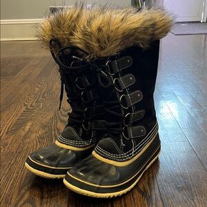Sorel Black Joan of Arctic Waterproof Winter Boots US 8 EUR40 with warm lining
